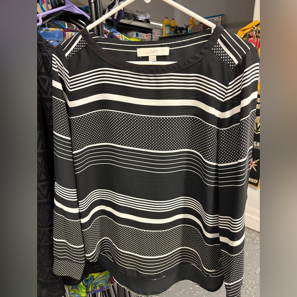 LOFT Black and White Striped Top sz S long sleeve